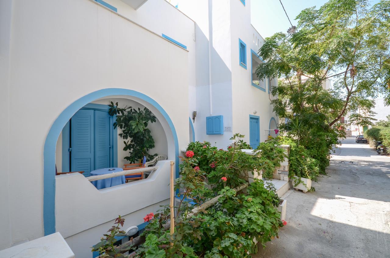 Mike'S Studios Naxos City Exterior photo